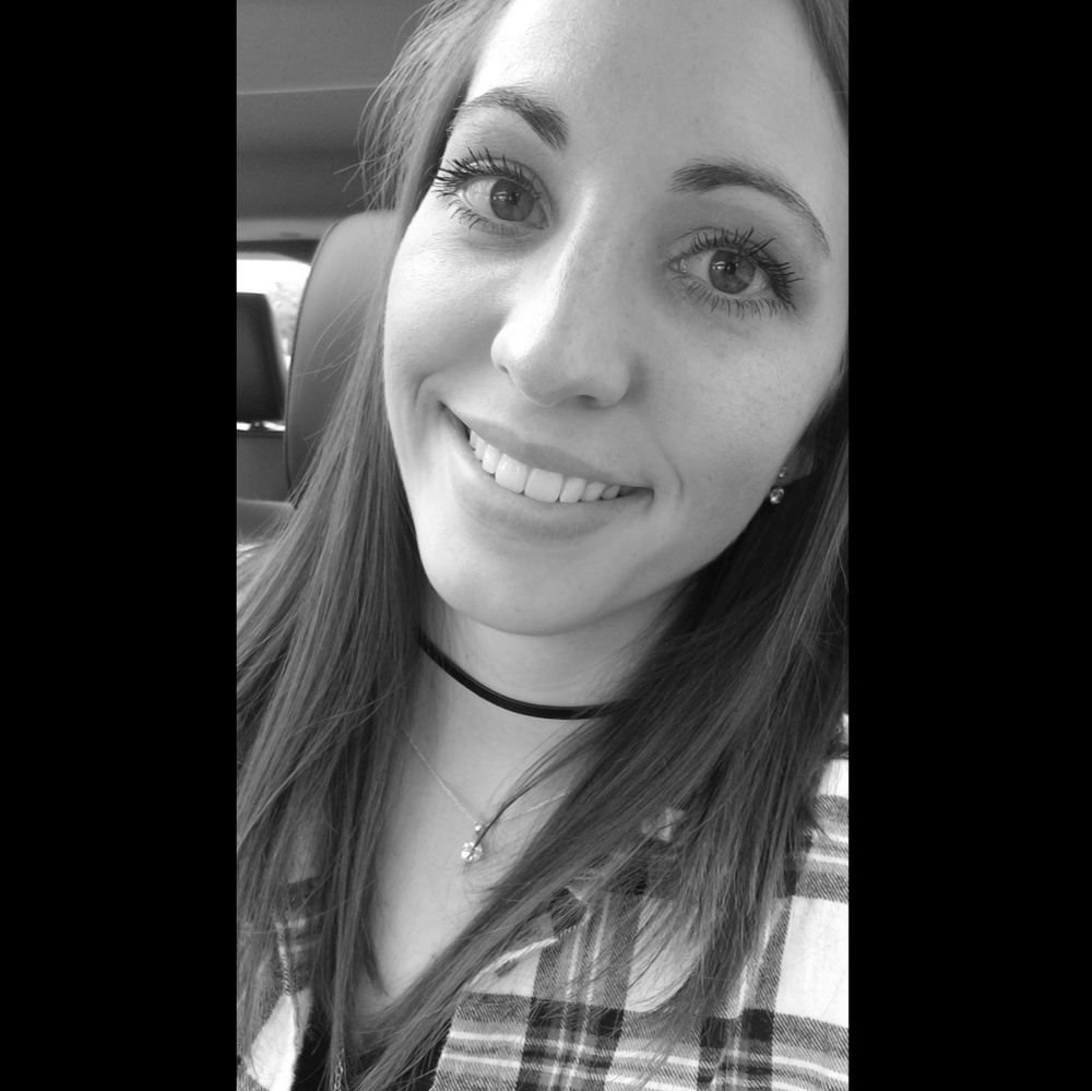 Meet your Posher, Makayla